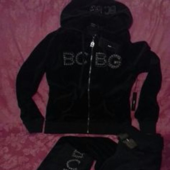 🆕 Hooded Velour Studded Sweat Suit BCBG MAX AZRIA - Picture 13 of 15